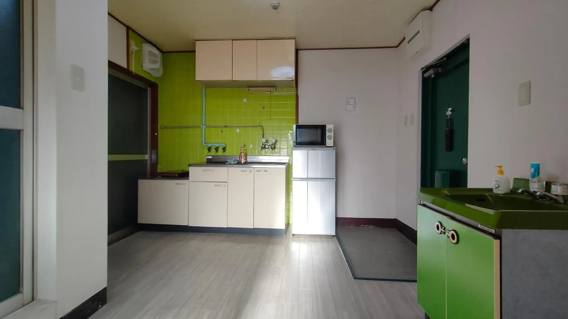 Apartment 民宿知音 Osaka Japan